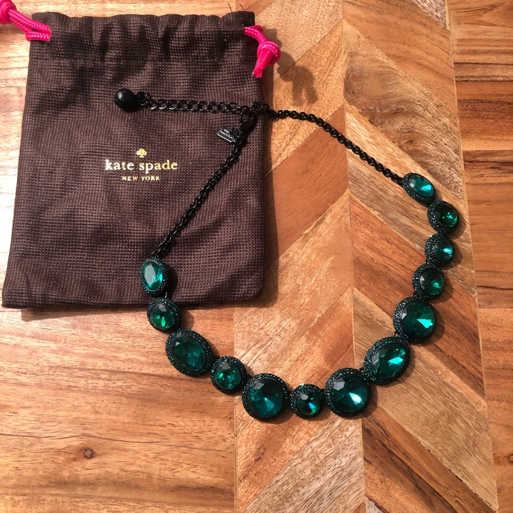NWOT Kate Spade green jeweled necklace